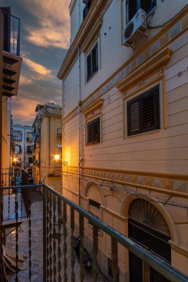 Cortile Del Greco Apartments Palermo Exterior photo