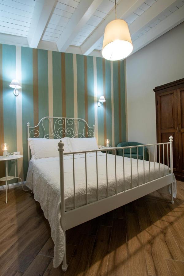 Cortile Del Greco Apartments Palermo Exterior photo