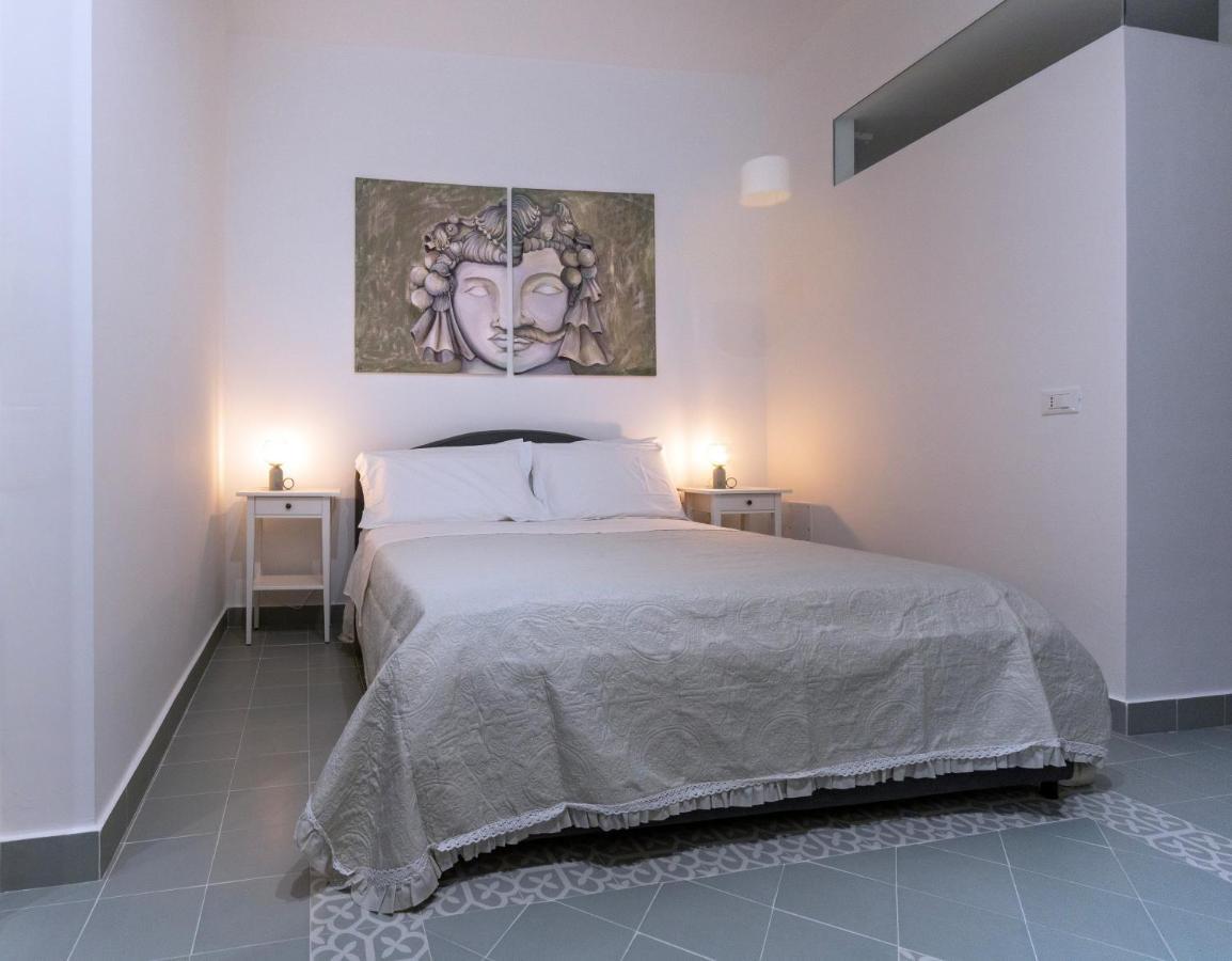Cortile Del Greco Apartments Palermo Exterior photo