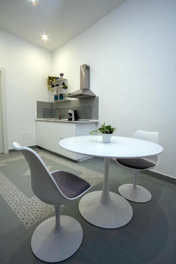 Cortile Del Greco Apartments Palermo Exterior photo